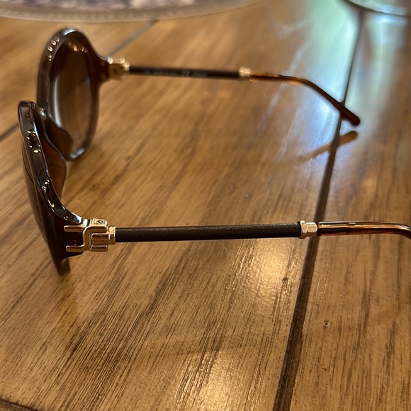 Chloe designer sunglasses - Picture 4 of 5